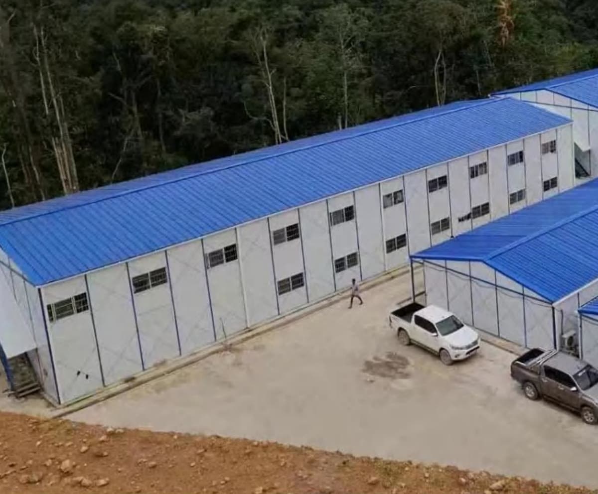 Prefabricated K House